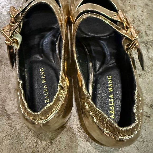 Akira Azalea Wang Kimberlie Gold Ballet Flat - Brand New! - Picture 11 of 12